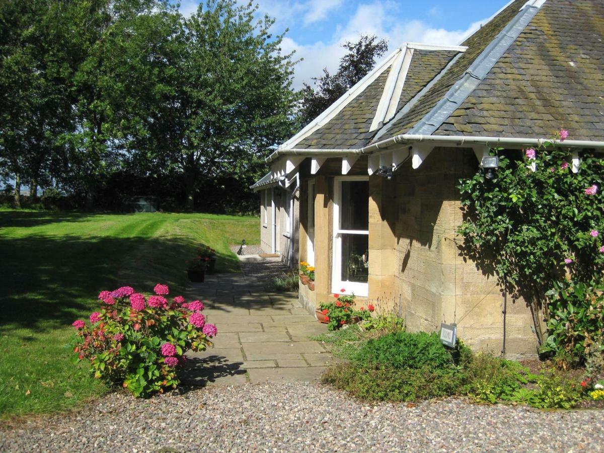 Cantrip Cottage Cupar Eksteriør billede